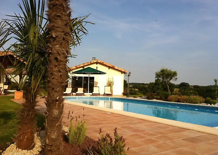 Le Clos Castel - Equipe كاستلجالو