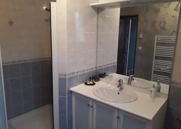 بيت ضيافة Le Clos Castel - Equipe كاستلجالو